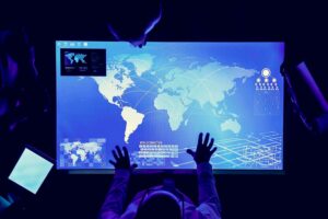 High Technologie showing a map